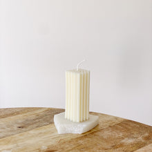 Load image into Gallery viewer, Geometric Pillar Candle