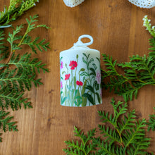 Load image into Gallery viewer, Small Pillar Candle 03