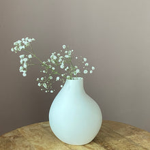 Load image into Gallery viewer, Handmade Bone China Vase
