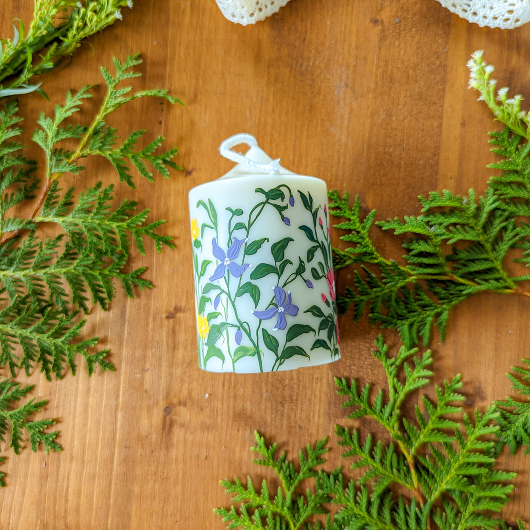Small Pillar Candle 01
